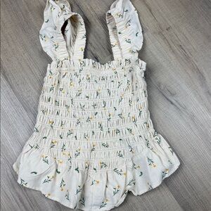 Cream Floral Ruffle Strap Crop Top. NWOT. Size XS